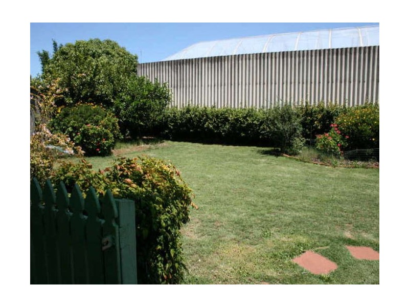 10 Tynedale Avenue, Newtown QLD 4350