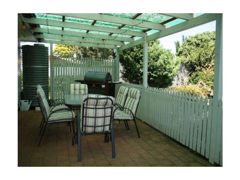 10 Tynedale Avenue, Newtown QLD 4350