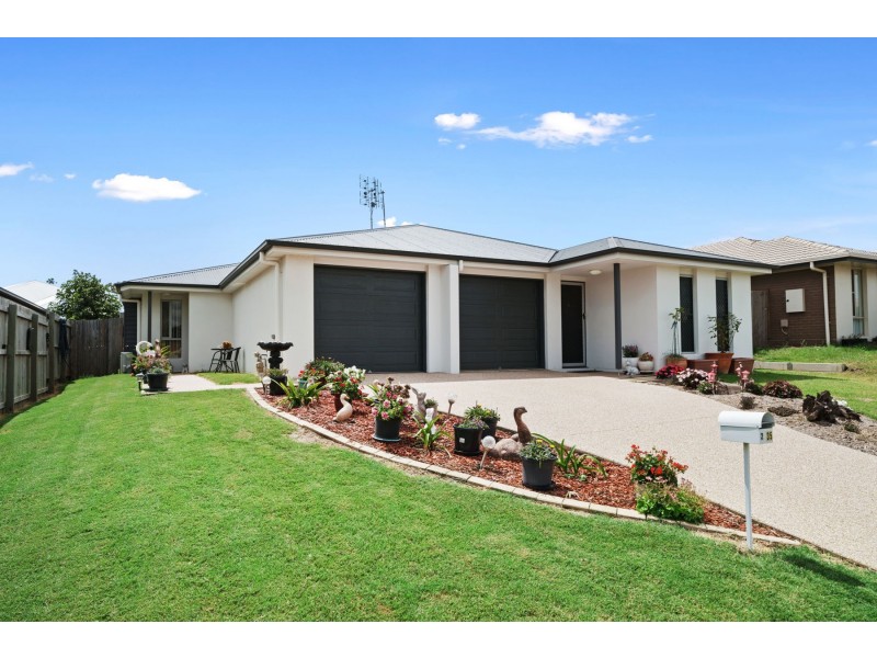 35 Taragon Street, Glenvale QLD 4350