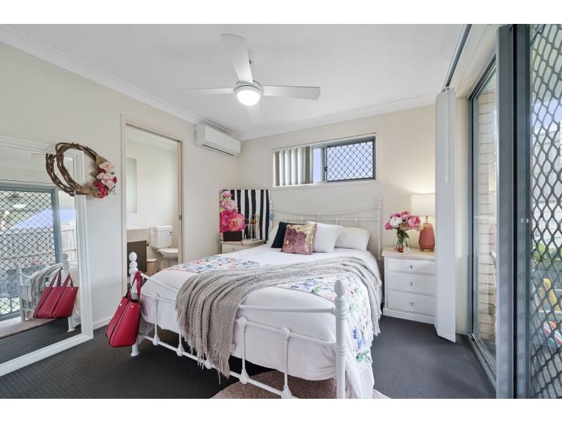 35 Taragon Street, Glenvale QLD 4350