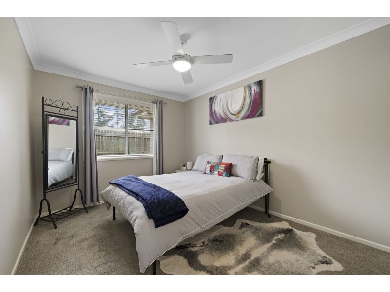43 Entabeni Drive, Kearneys Spring QLD 4350