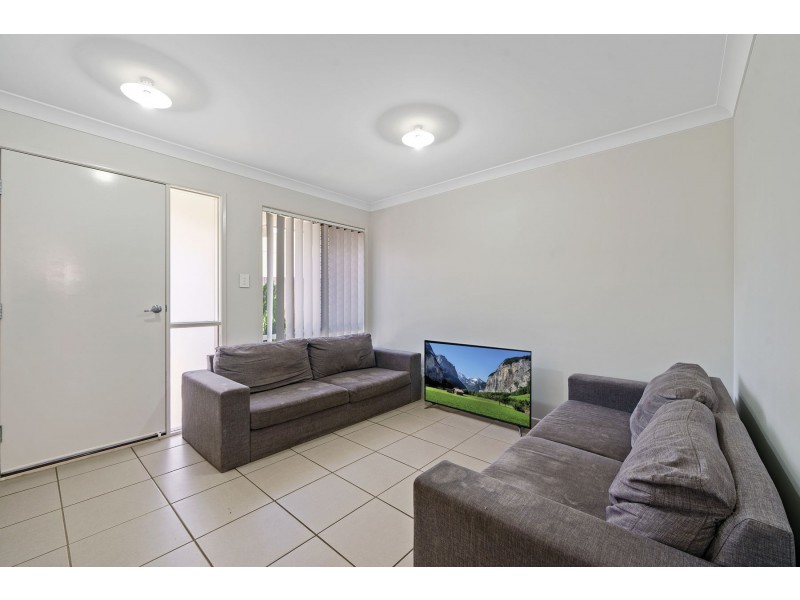 317 Bridge Street, Newtown QLD 4350