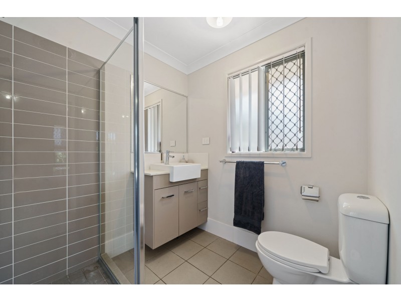 317 Bridge Street, Newtown QLD 4350