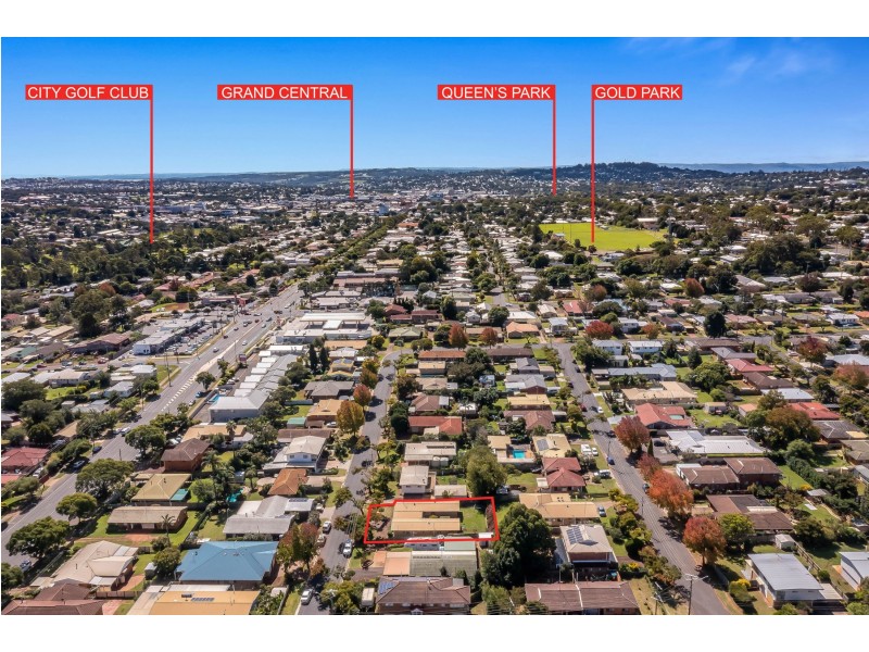 16 Behland Street, Kearneys Spring QLD 4350