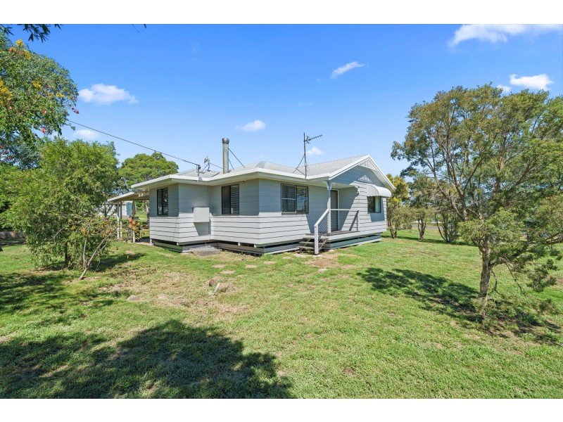 19 Forsyth Street, Greenmount QLD 4359