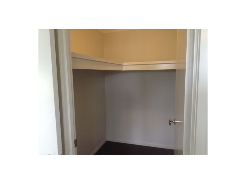 13 Railway Street, Wyreema QLD 4352