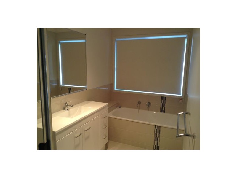 13 Railway Street, Wyreema QLD 4352