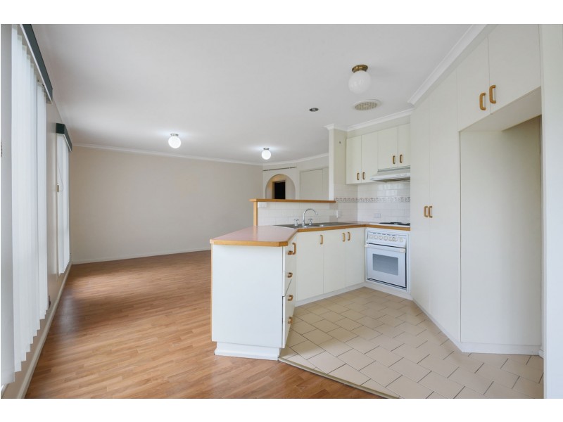 1/9 Creedon Drive, Kearneys Spring QLD 4350