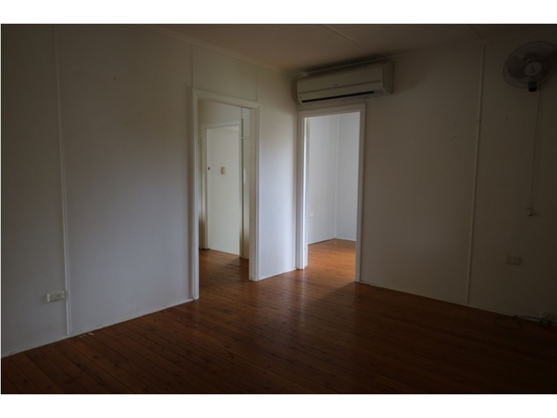 22 Goodwood Street, Newtown QLD 4350