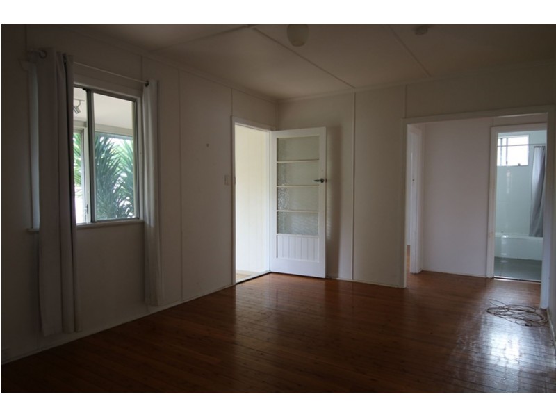 22 Goodwood Street, Newtown QLD 4350