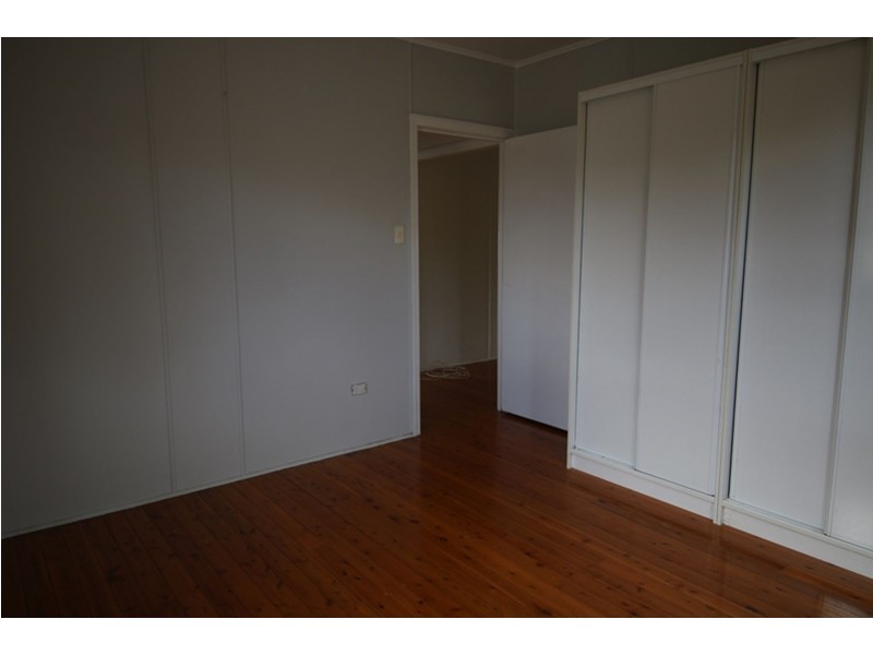 22 Goodwood Street, Newtown QLD 4350