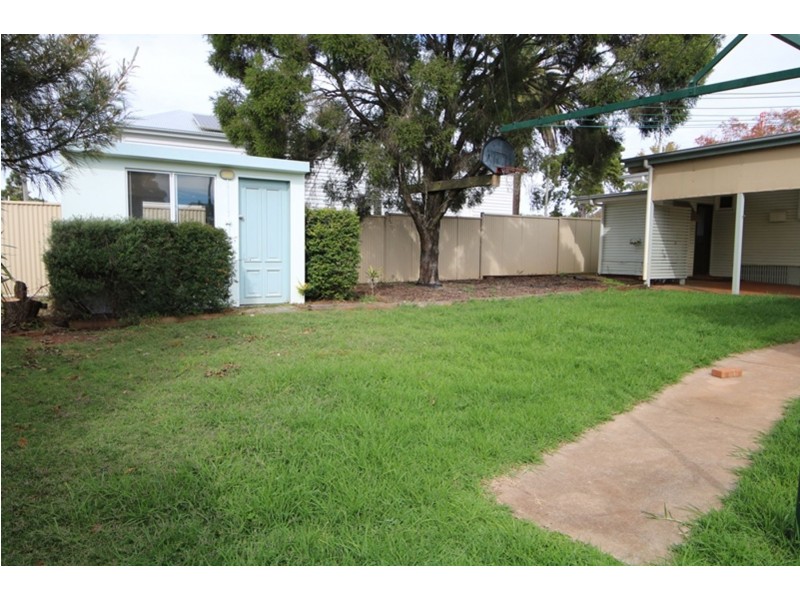 22 Goodwood Street, Newtown QLD 4350