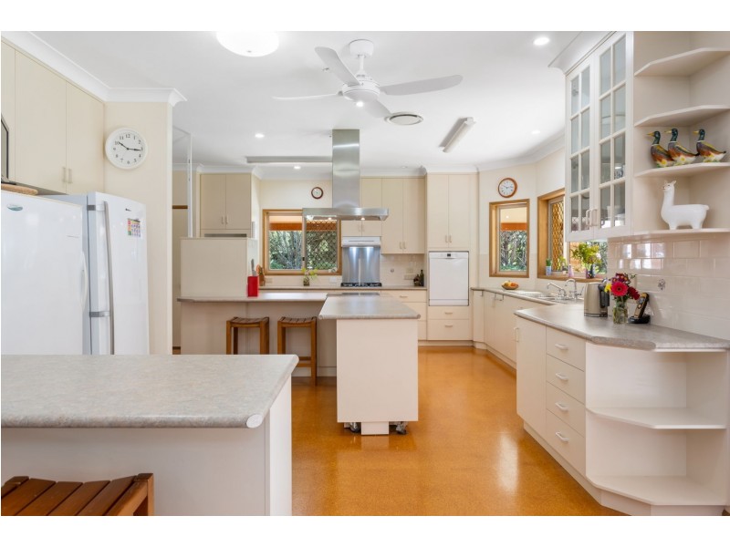 3 Stanley Parade, Highfields QLD 4352