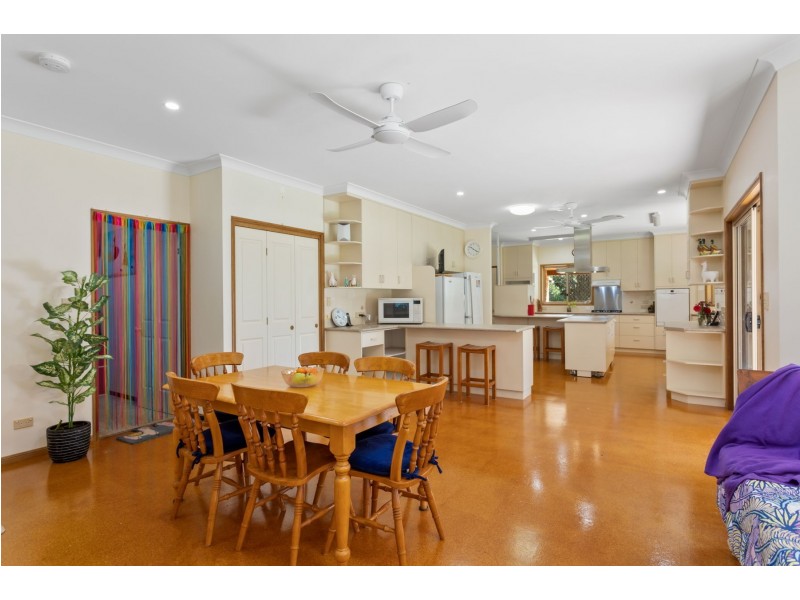 3 Stanley Parade, Highfields QLD 4352
