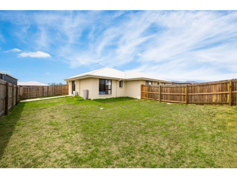 3b Magpie Drive, Cambooya QLD 4358
