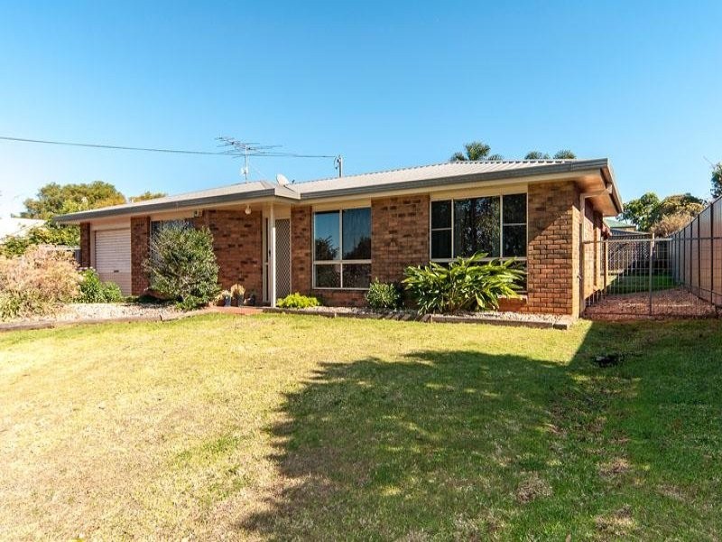 285 Greenwattle Street, Cranley QLD 4350