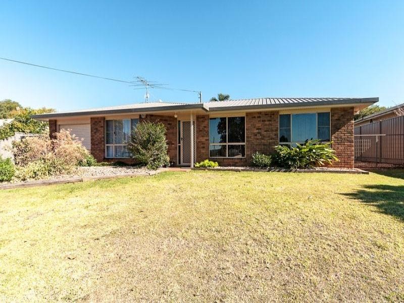 285 Greenwattle Street, Cranley QLD 4350