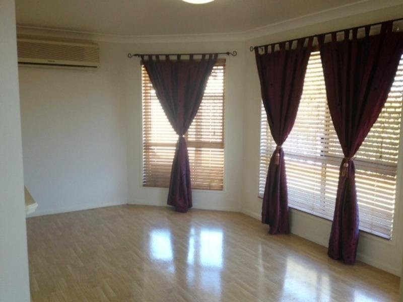2 Bernborough Court, Glenvale QLD 4350