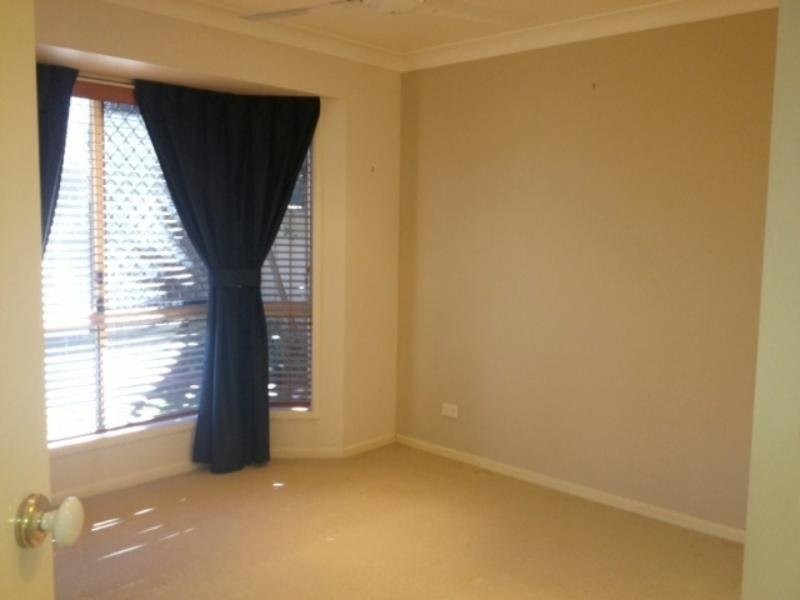 2 Bernborough Court, Glenvale QLD 4350