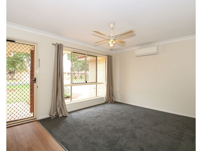 2/20 Anita Drive, Kearneys Spring QLD 4350