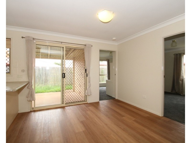 2/20 Anita Drive, Kearneys Spring QLD 4350