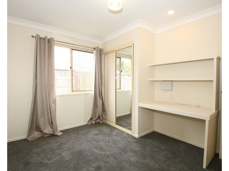 2/20 Anita Drive, Kearneys Spring QLD 4350