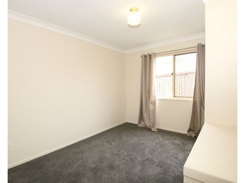 2/20 Anita Drive, Kearneys Spring QLD 4350