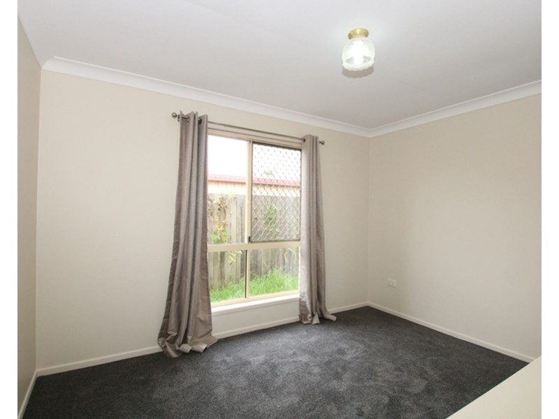 2/20 Anita Drive, Kearneys Spring QLD 4350