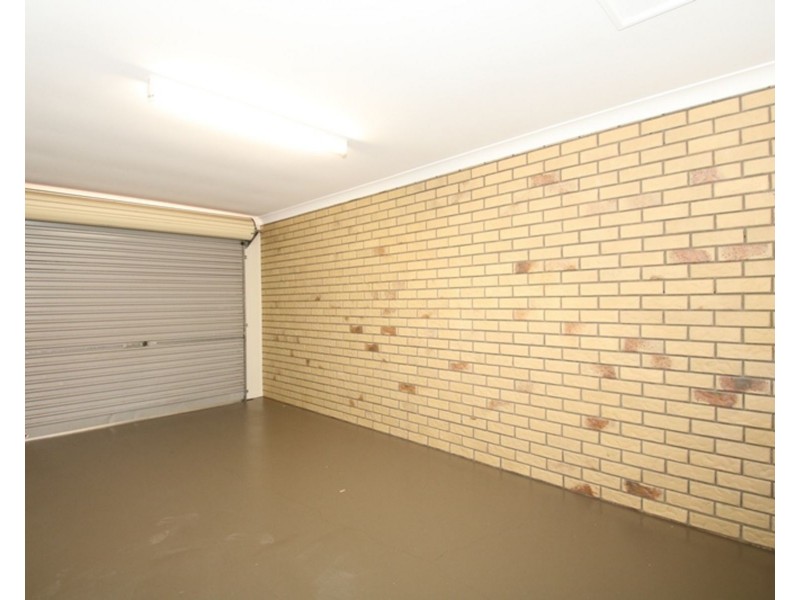 2/20 Anita Drive, Kearneys Spring QLD 4350