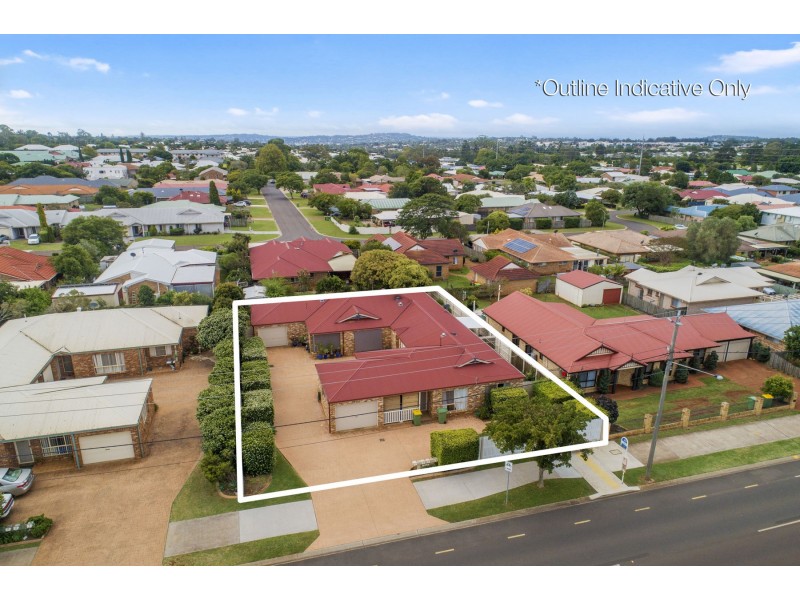 243 Nelson Street, Kearneys Spring QLD 4350