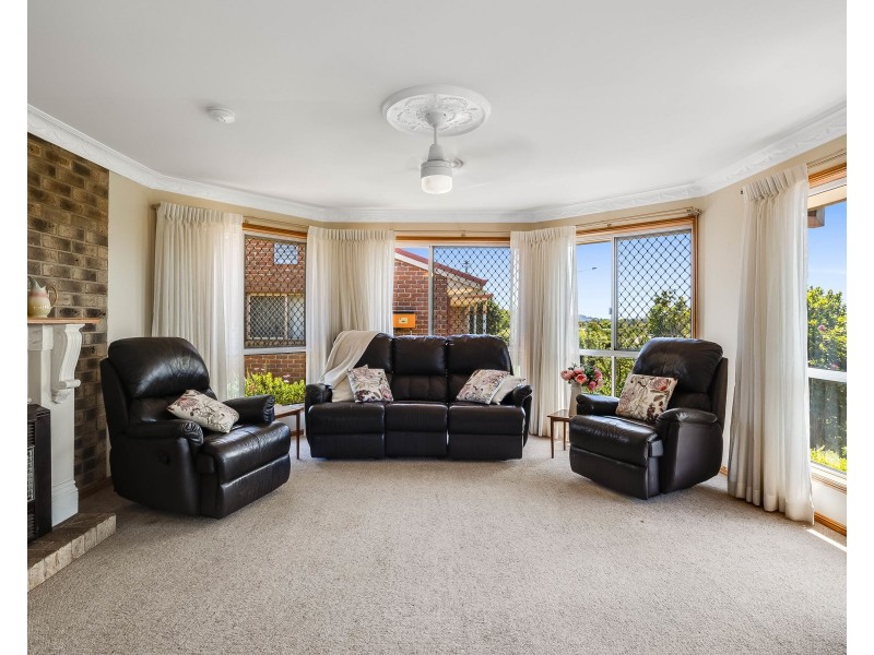 5 Kearney Street, Kearneys Spring QLD 4350