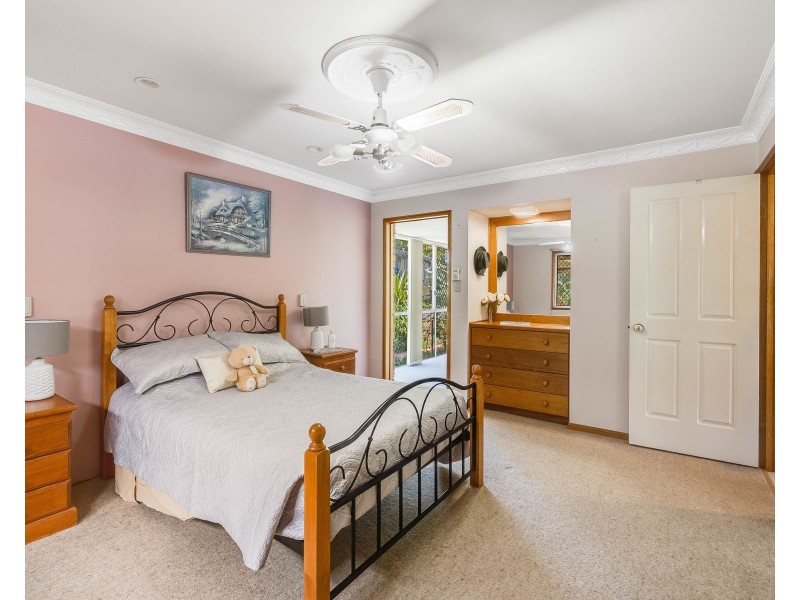 5 Kearney Street, Kearneys Spring QLD 4350