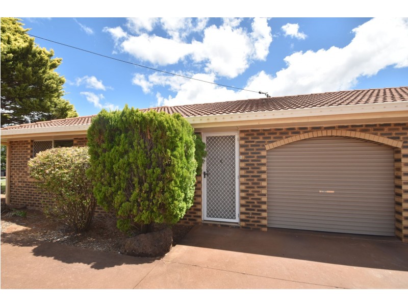 1/27 Gipps Street, Drayton QLD 4350