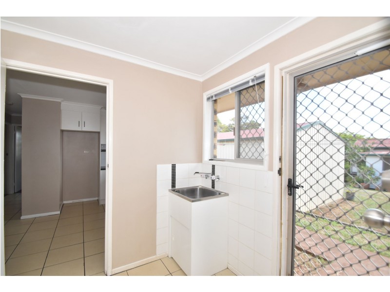 1/27 Gipps Street, Drayton QLD 4350