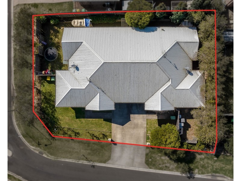 8 Camira Close, Harristown QLD 4350