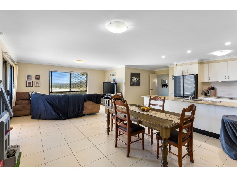 13 Edwin Street, Westbrook QLD 4350