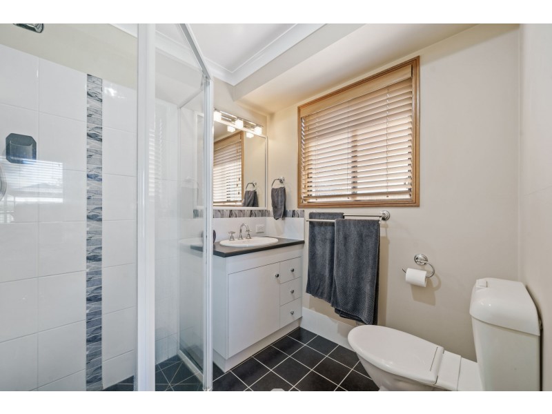 32 Wellington Street, Wyreema QLD 4352