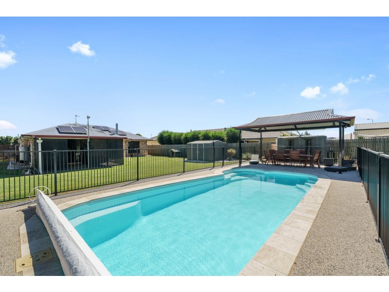 32 Wellington Street, Wyreema QLD 4352