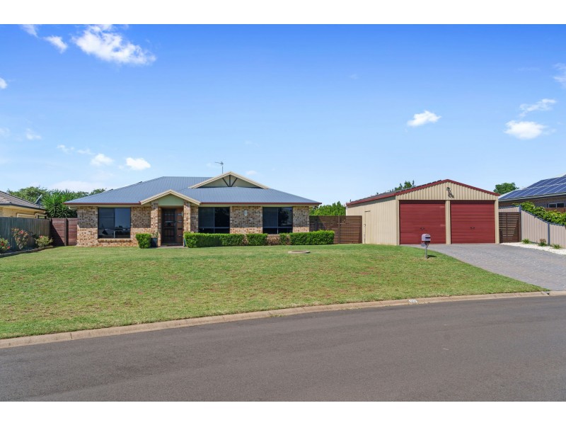 32 Wellington Street, Wyreema QLD 4352