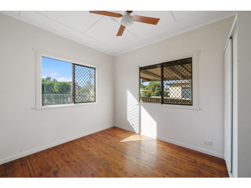 34 Glenvale Road, Harristown QLD 4350