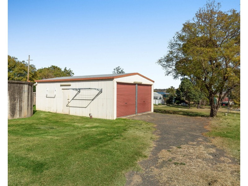24 Bell Street, Greenmount QLD 4359