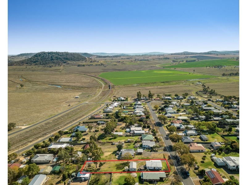 24 Bell Street, Greenmount QLD 4359
