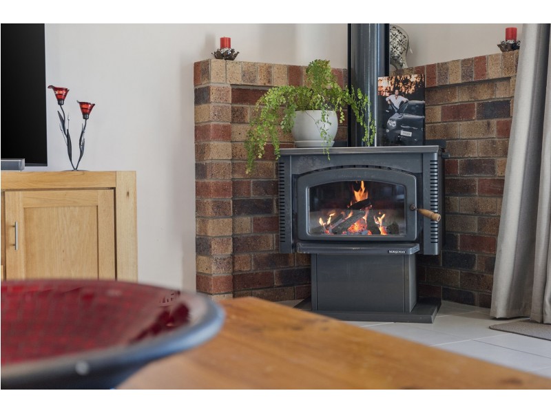 23 Ferguson Road, Westbrook QLD 4350