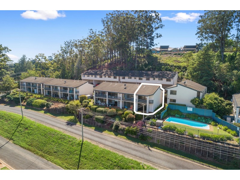 17/2 Benjamin Street, Mount Lofty QLD 4350