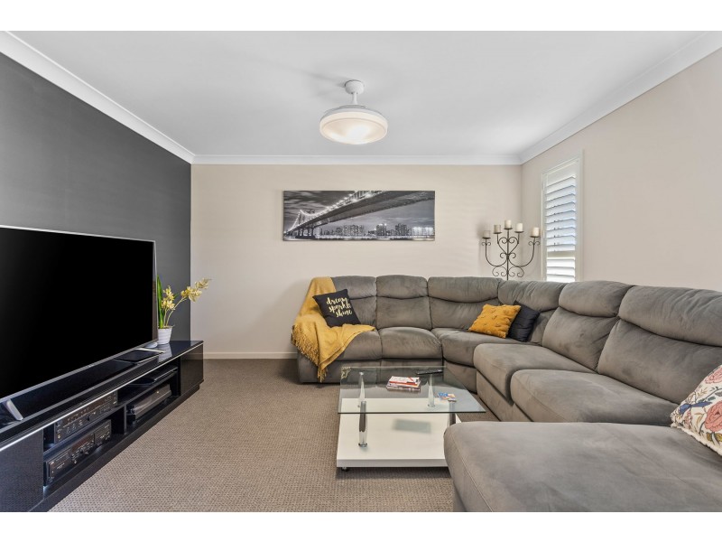 3 Gwenda Drive, Westbrook QLD 4350