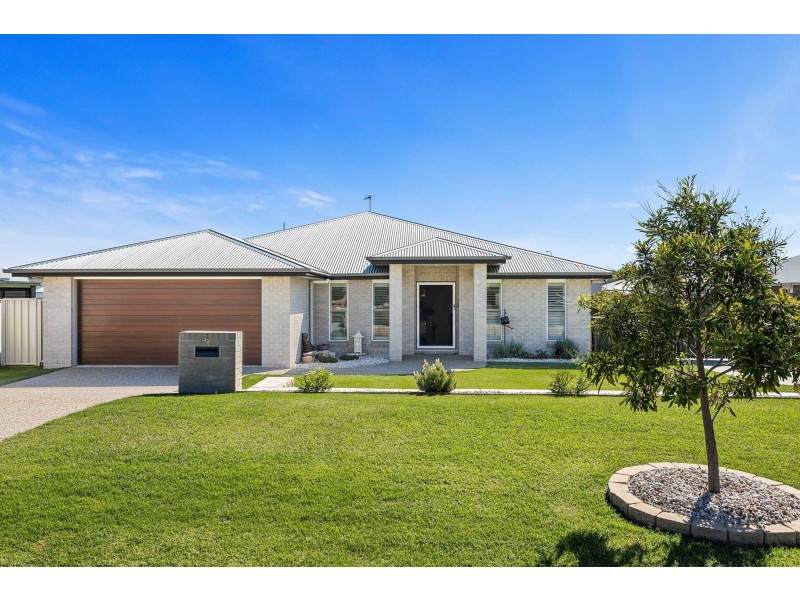 3 Gwenda Drive, Westbrook QLD 4350