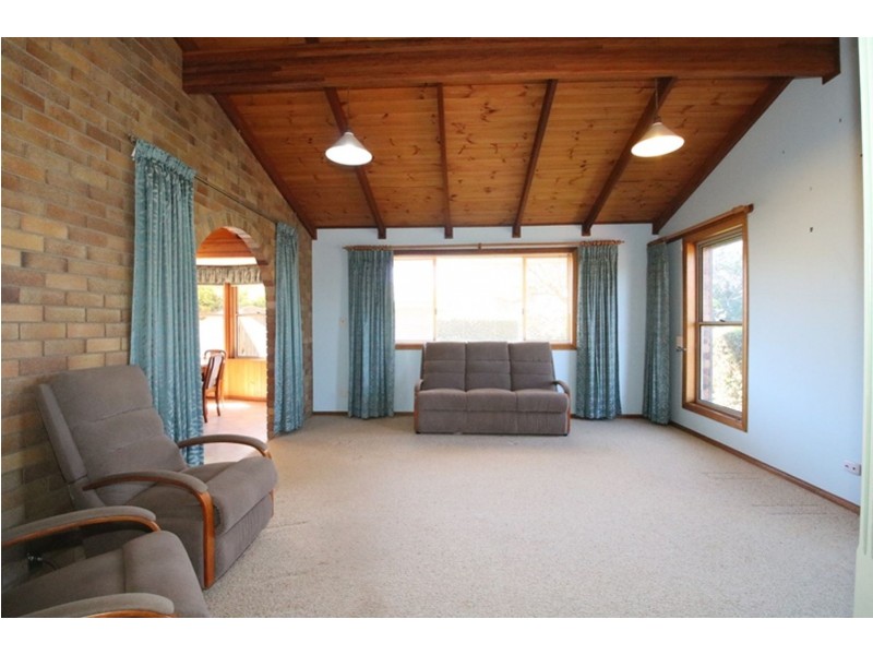 31 Amanda Drive, Centenary Heights QLD 4350