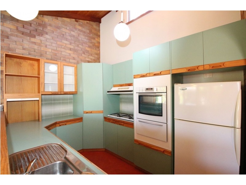 31 Amanda Drive, Centenary Heights QLD 4350