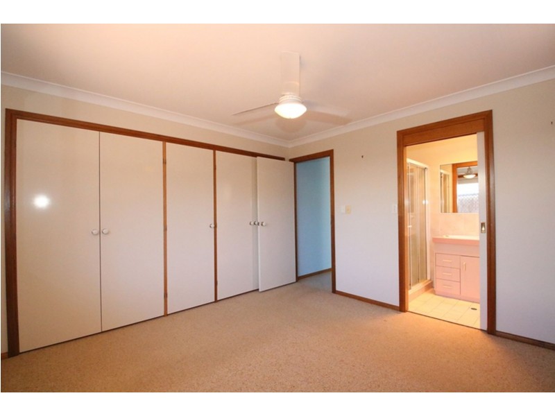 31 Amanda Drive, Centenary Heights QLD 4350