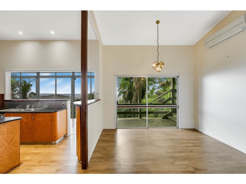 13 Murphys Creek Road, Blue Mountain Heights QLD 4350